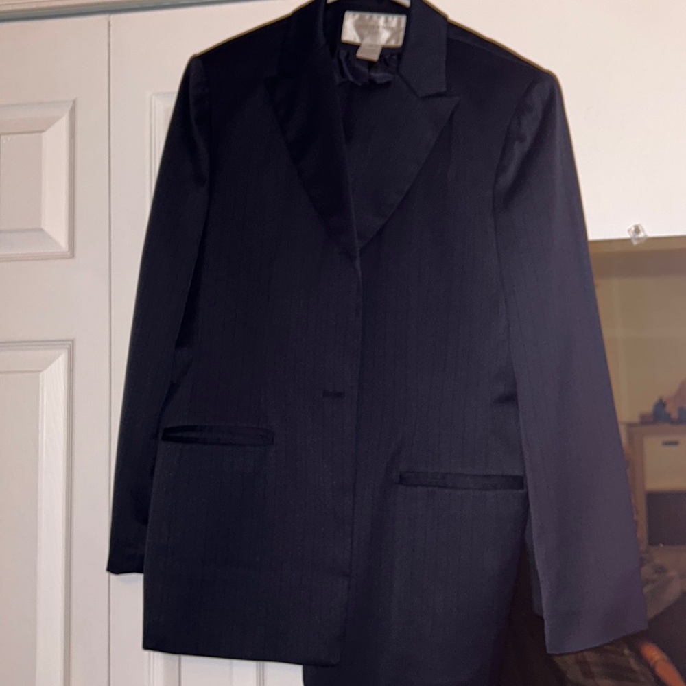 Jones New York pants suit